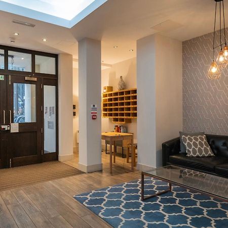 Cannon Street Serviced Apartments By Lovelystay 런던 외부 사진